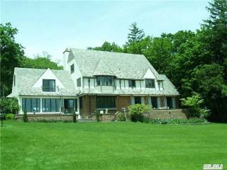 513 Centre Island Rd Centre Island, NY..