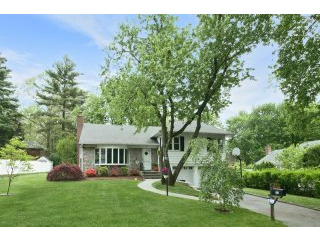 3 bedroom House For Sale: 33 Stanton..