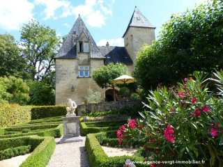 Ref 20/919 : Chartreuse Du Xviie Siecle