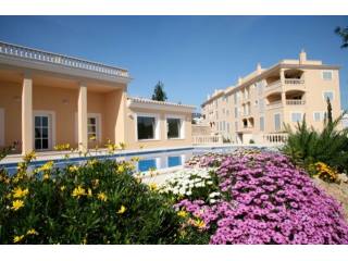 New Top Quality Apartments With Views..