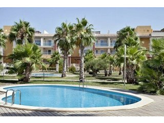 * Luxury 2 Bed Penthouse Apartment with..