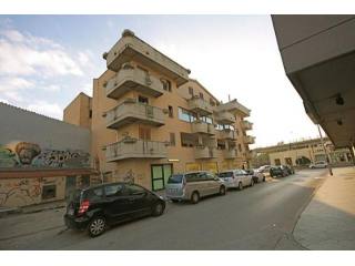 3 Bedrooms - Apartment - For Sale