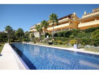 Beautiful Ground Floor Sea View..