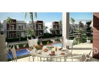 GARDEN BEACH APARTMENT MINUTES FROM THE..