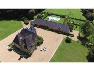 17c Maison De Maitre In The Heart Of..