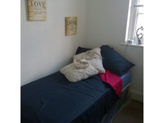 Don`t Miss This Excellent Single Room..