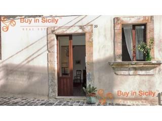 1 bedroom Apartment For Sale: Via..