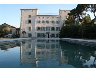 An Extraordinary Period Property..