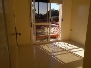 3 Bed - 1 Bath apartment - lounge -..