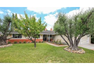 4 Bedrooms - Property - CA - For Sale
