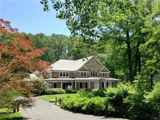 4 bedroom House For Sale: 22 DRIFTWAY..