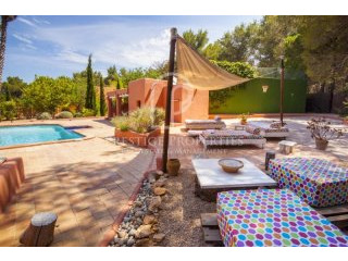 Santa Gertrudis - Ibicencan style house..