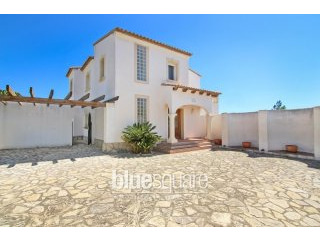 Detached Villa with Views of Javea Golf..