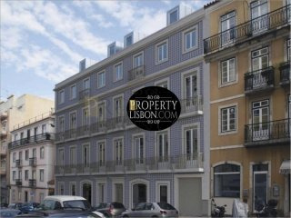 4-bedroom duplex penthouse apartment..