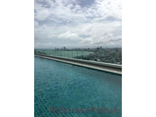 1 Bedroom Condo for sale in Pratumnak -..