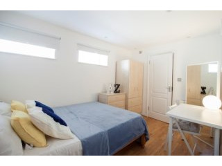 Twin for couple near Bethnal Green..