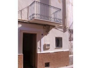 Town House / Village House in Cuevas..
