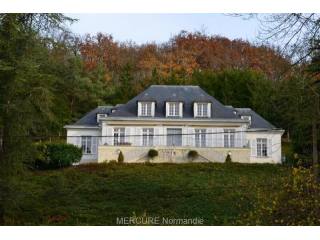5 bedroom House For Sale: 28000 ANET
