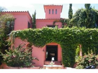Villa - This is delightful villa is..