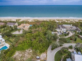 2214 E Ocean Oaks Lane, Vero Beach, FL..