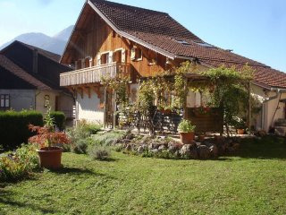 4 Bedroom Chalet De Peramioux, St..
