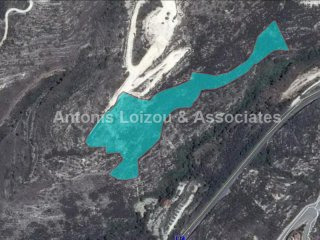 22,409 m2 residential field with..
