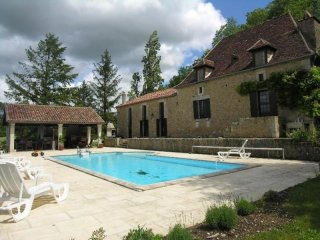 Stone House With Guesthouse..