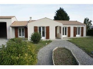 4 Bedrooms - House - Poitou-Charentes..