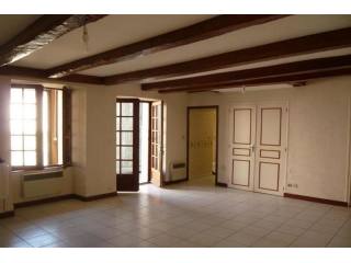 5 bedroom Flat For Sale: 86360 MONTAMISÉ