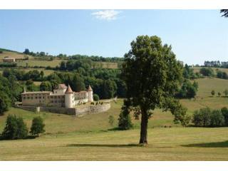 14 bedroom House For Sale: Lyon, Lyon..