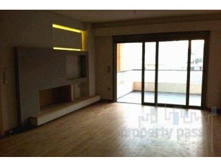 3 bedroom Apartment For Sale: Marousi..
