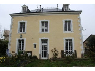 9 Bedrooms - House - Limousin - For Sale
