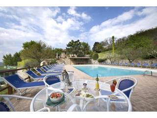Holiday for sale in Monte Castello di..