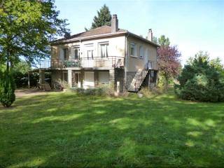 House With Basement, 3 Bedrooms And A..