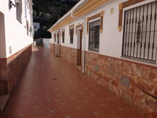 3 Bedrooms - Town House - Malaga - For..