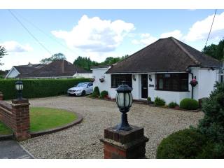 Magyar, West Kingsdown £579,995