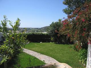 2 Bedroom Bungalow with excellent views..