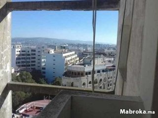 A vendre a Tanger au centre ville un..