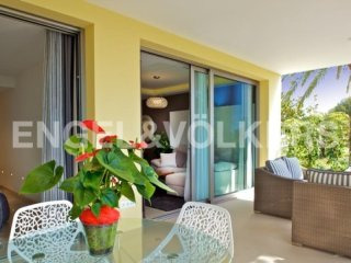 Luxury Apartment 2 Bed 2 Bath In Front..