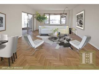 2 bedroom Apartment For Sale: 200 EAST..