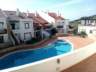 2 Bedroom Apartment with Sea Views and..