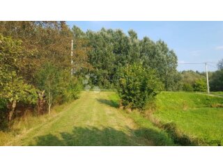 Drnek Velika Gorica 1700m2 uz Savu!