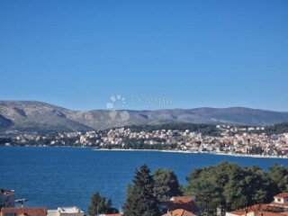 PRODAJA STANA U OKRUG GORNJI