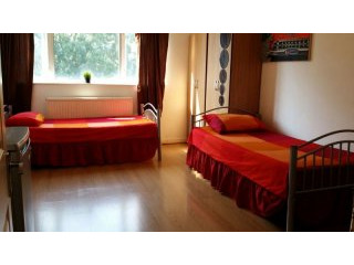 Shared Room In Shadwell With A Guy