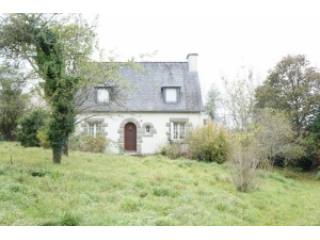 3 Bed Detached House, Private Location