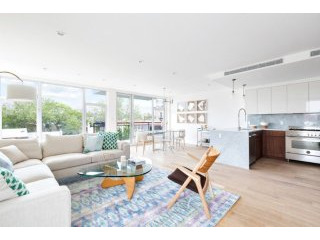 3 Bedrooms - Condo - New York State -..