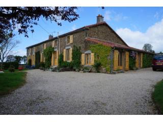 4 Bedroom Farm House For Sale