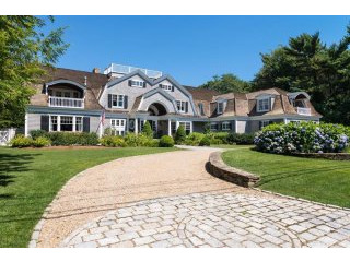 4 bedroom House For Sale: 19 Neds Point..