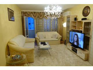 Spacious Apartment Close To The..