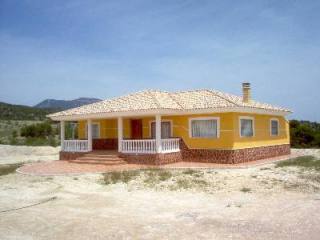 3 Bedrooms - Villa - Almeria - For Sale